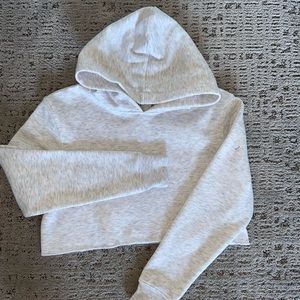 Cropped hoodie